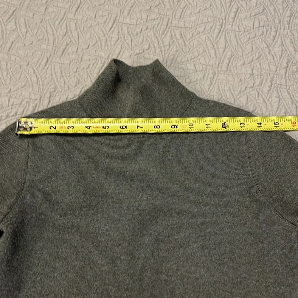 🟢 BUNDLE SALE 2 for $20 - ANN TAYLOR perfect condition Top - Picture 6 of 11